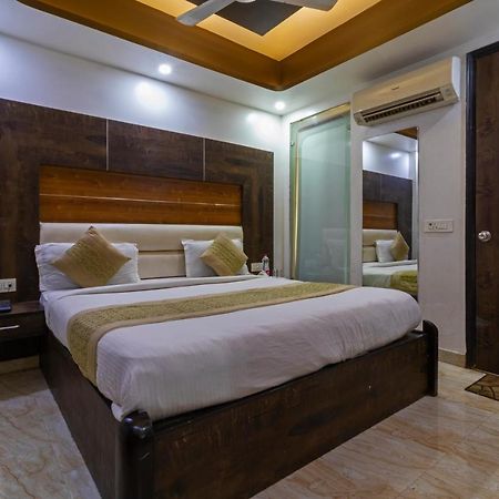 Hotel The Amour Dx Near Igi Airport Delhi New Delhi Exterior photo